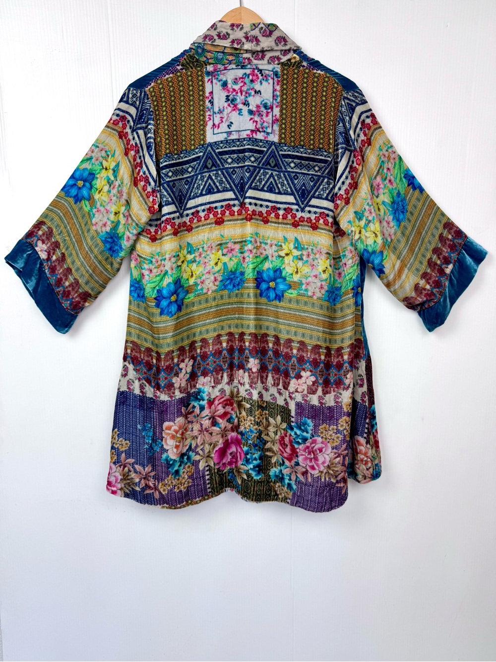 Johnny Was Biza Printed Velvet embroidered Kimono Jacket Medium - Picture 11 of 16